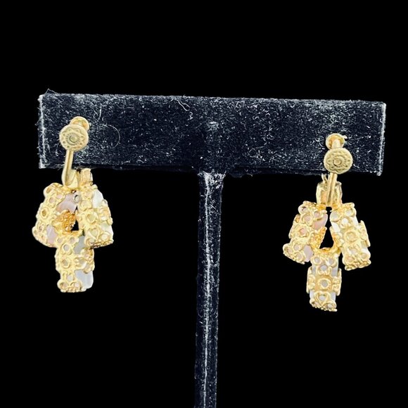 Vintage Gold Tone With Pastel Glass Crystals Dangle Screw Back Earrings (5288) - Picture 5 of 7